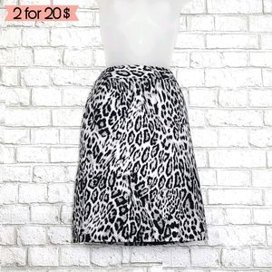 Worthington | Snow Leopard Pencil Skirt - Size 8